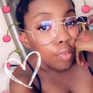 Meet your Posher, Raven